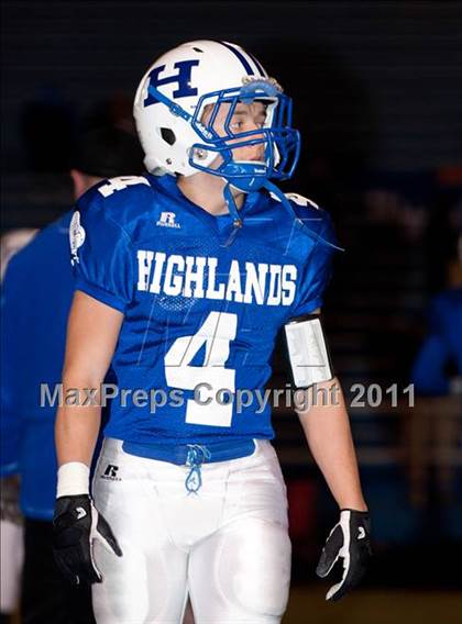 Thumbnail 1 in Highlands vs. Johnson Central (Class 4A KHSAA Commonwealth Gridiron Bowl) photogallery.