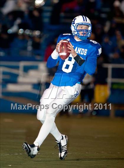 Thumbnail 1 in Highlands vs. Johnson Central (Class 4A KHSAA Commonwealth Gridiron Bowl) photogallery.