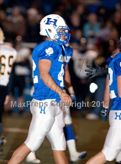 Thumbnail 2 in Highlands vs. Johnson Central (Class 4A KHSAA Commonwealth Gridiron Bowl) photogallery.