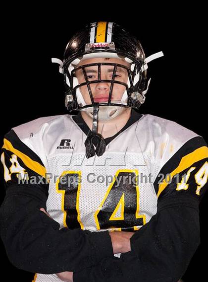 Thumbnail 2 in Highlands vs. Johnson Central (Class 4A KHSAA Commonwealth Gridiron Bowl) photogallery.