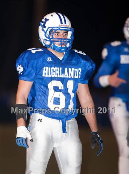 Thumbnail 3 in Highlands vs. Johnson Central (Class 4A KHSAA Commonwealth Gridiron Bowl) photogallery.