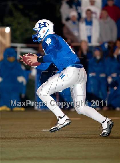 Thumbnail 2 in Highlands vs. Johnson Central (Class 4A KHSAA Commonwealth Gridiron Bowl) photogallery.