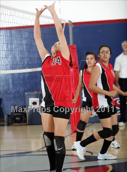 Thumbnail 3 in Sacred Heart of Jesus @ Bellarmine-Jefferson (CIF SS Playoffs) photogallery.
