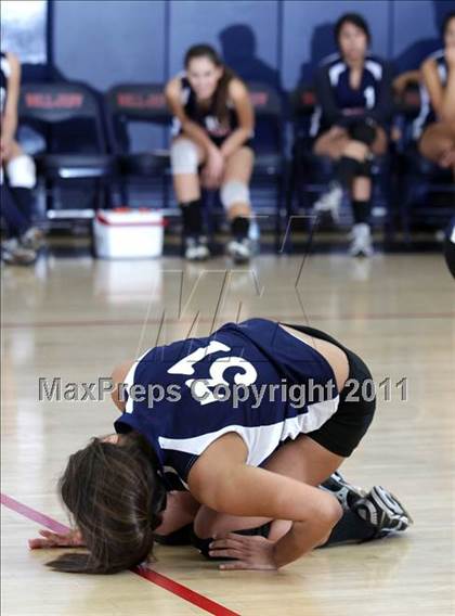 Thumbnail 2 in Sacred Heart of Jesus @ Bellarmine-Jefferson (CIF SS Playoffs) photogallery.