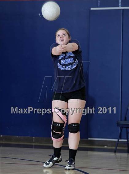 Thumbnail 2 in Sacred Heart of Jesus @ Bellarmine-Jefferson (CIF SS Playoffs) photogallery.