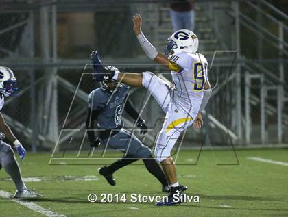 Thumbnail 1 in Grossmont @ Helix photogallery.