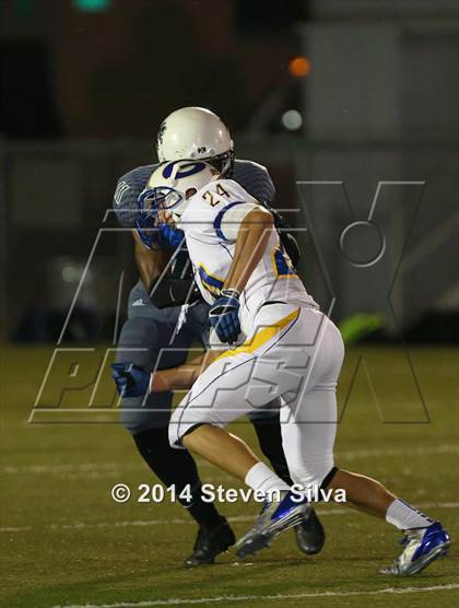 Thumbnail 3 in Grossmont @ Helix photogallery.