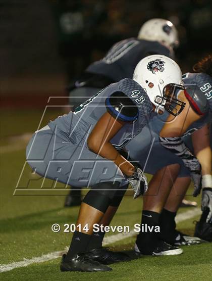 Thumbnail 1 in Grossmont @ Helix photogallery.