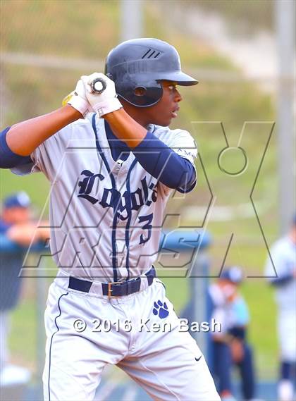 Thumbnail 3 in Camarillo vs. Loyola photogallery.
