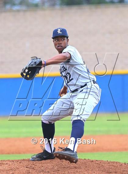 Thumbnail 2 in Camarillo vs. Loyola photogallery.