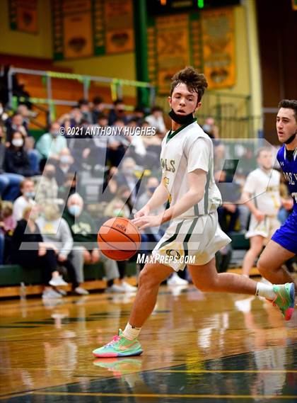 Thumbnail 2 in Roslyn vs Lynbrook photogallery.