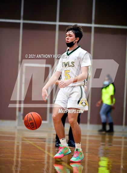 Thumbnail 3 in Roslyn vs Lynbrook photogallery.