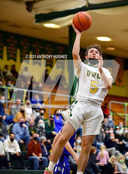 Thumbnail 3 in Roslyn vs Lynbrook photogallery.