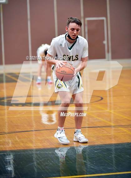 Thumbnail 3 in Roslyn vs Lynbrook photogallery.
