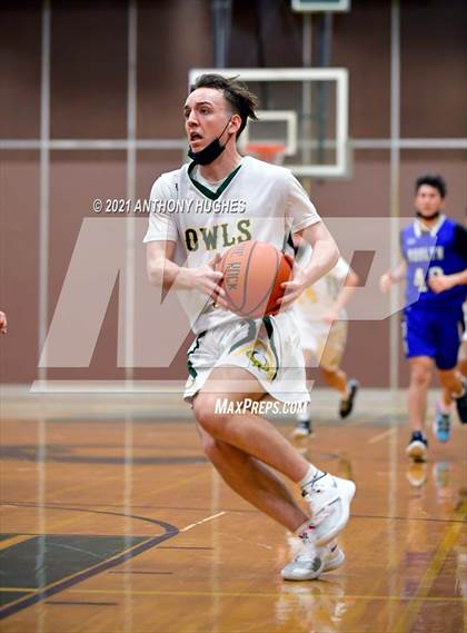 Thumbnail 3 in Roslyn vs Lynbrook photogallery.