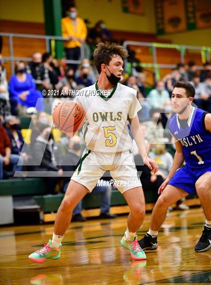 Thumbnail 2 in Roslyn vs Lynbrook photogallery.