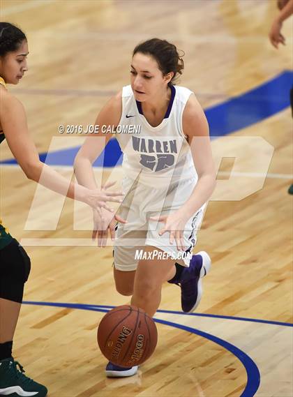 Thumbnail 3 in Holmes vs Warren photogallery.