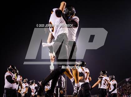 Thumbnail 3 in Huntington Beach @ Edison (CIF Southern Section Division 3 Round 1) photogallery.