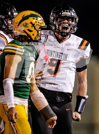 Thumbnail 2 in Huntington Beach @ Edison (CIF Southern Section Division 3 Round 1) photogallery.