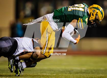 Thumbnail 2 in Huntington Beach @ Edison (CIF Southern Section Division 3 Round 1) photogallery.