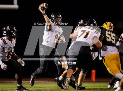 Thumbnail 2 in Huntington Beach @ Edison (CIF Southern Section Division 3 Round 1) photogallery.