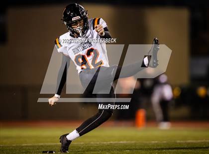 Thumbnail 2 in Huntington Beach @ Edison (CIF Southern Section Division 3 Round 1) photogallery.