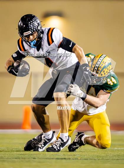Thumbnail 1 in Huntington Beach @ Edison (CIF Southern Section Division 3 Round 1) photogallery.