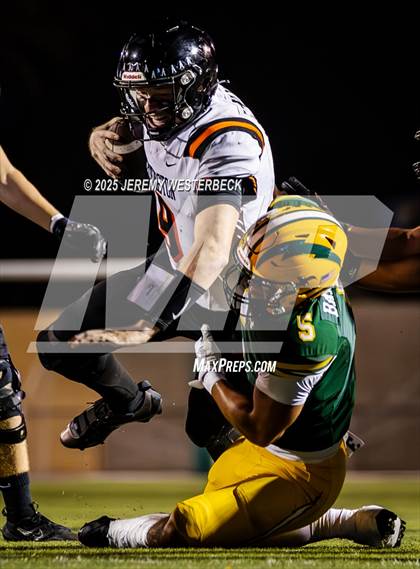 Thumbnail 1 in Huntington Beach @ Edison (CIF Southern Section Division 3 Round 1) photogallery.