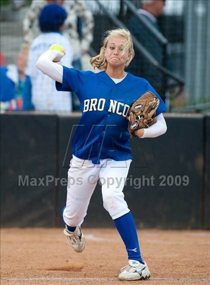 Thumbnail 3 in Rancho Bernardo vs El Camino (CIF SDS D1 Final) photogallery.