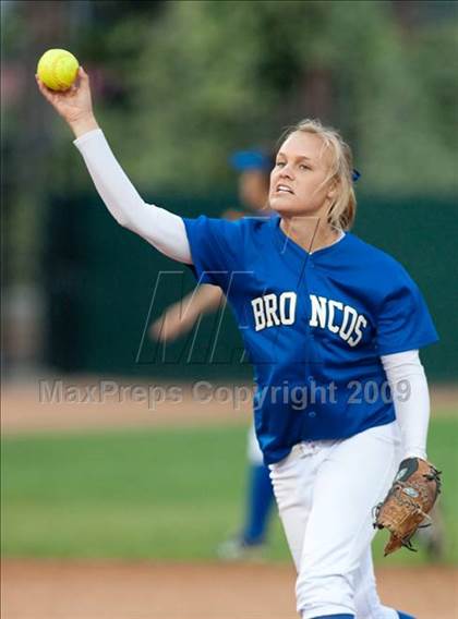 Thumbnail 3 in Rancho Bernardo vs El Camino (CIF SDS D1 Final) photogallery.