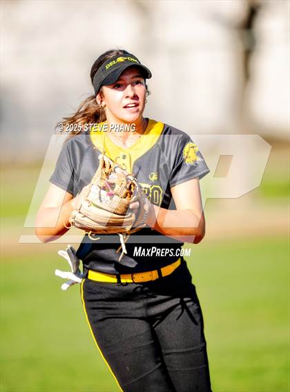 Thumbnail 2 in Del Oro @ River City photogallery.