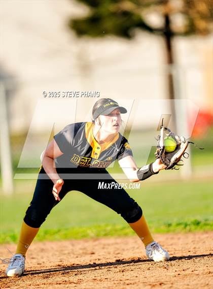 Thumbnail 3 in Del Oro @ River City photogallery.