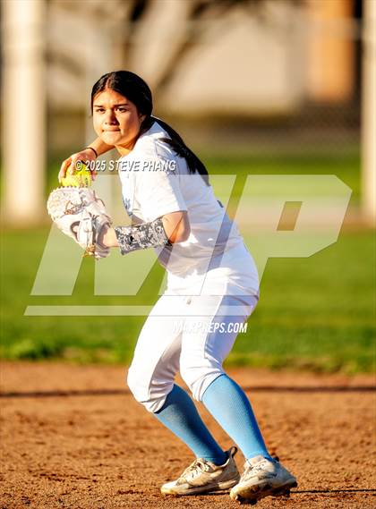 Thumbnail 3 in Del Oro @ River City photogallery.
