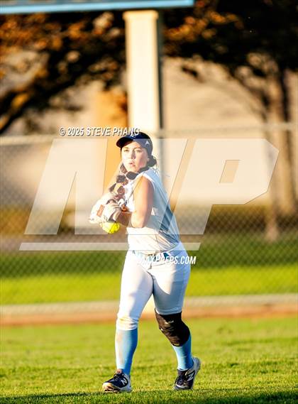 Thumbnail 3 in Del Oro @ River City photogallery.