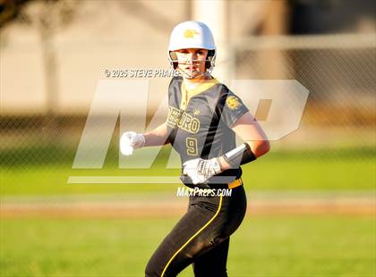 Thumbnail 3 in Del Oro @ River City photogallery.