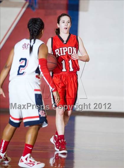 Thumbnail 2 in Ripon @ Modesto Christian photogallery.
