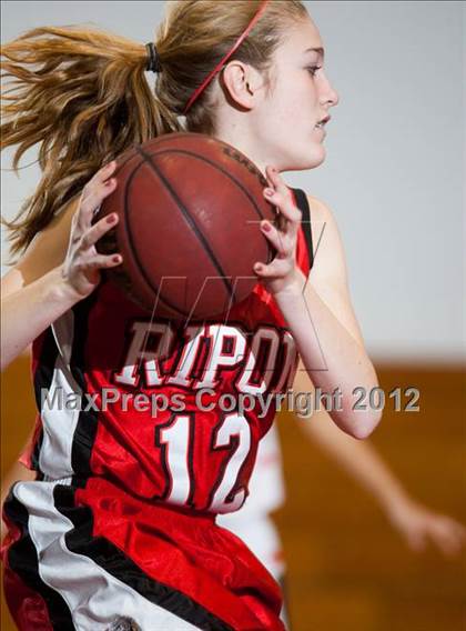 Thumbnail 3 in Ripon @ Modesto Christian photogallery.