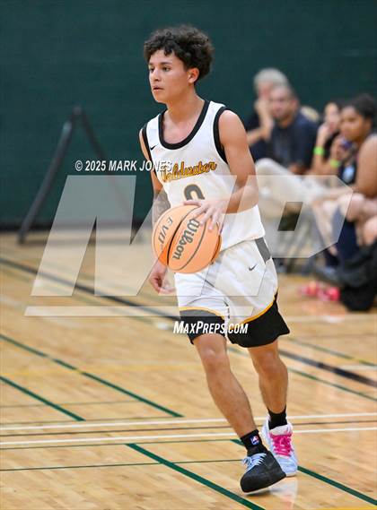 Thumbnail 2 in Thunderbird vs. Goldwater (Judy Dixon Holiday Tournament) photogallery.