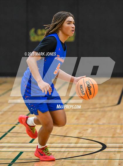 Thumbnail 3 in Thunderbird vs. Goldwater (Judy Dixon Holiday Tournament) photogallery.