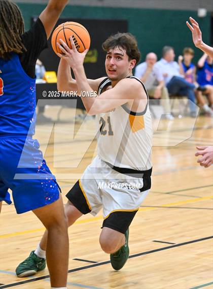 Thumbnail 3 in Thunderbird vs. Goldwater (Judy Dixon Holiday Tournament) photogallery.