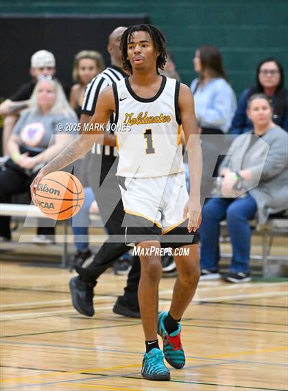 Thumbnail 3 in Thunderbird vs. Goldwater (Judy Dixon Holiday Tournament) photogallery.