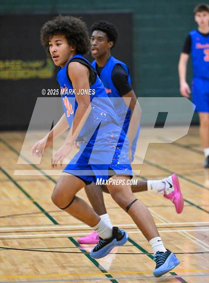 Thumbnail 3 in Thunderbird vs. Goldwater (Judy Dixon Holiday Tournament) photogallery.