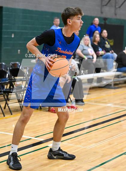 Thumbnail 1 in Thunderbird vs. Goldwater (Judy Dixon Holiday Tournament) photogallery.