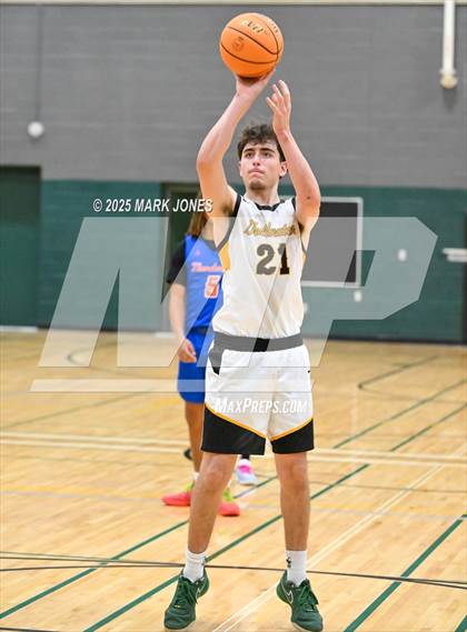 Thumbnail 1 in Thunderbird vs. Goldwater (Judy Dixon Holiday Tournament) photogallery.