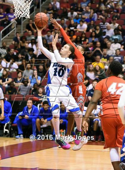 Thumbnail 3 in Shadow Mountain vs. Agua Fria (AIA D2 Final) photogallery.
