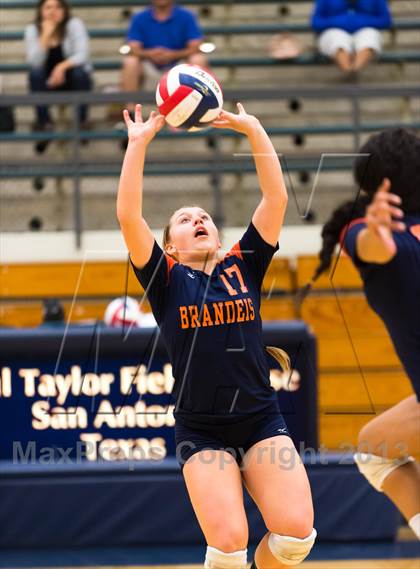 Thumbnail 3 in Brandeis vs.  Jay [John] photogallery.