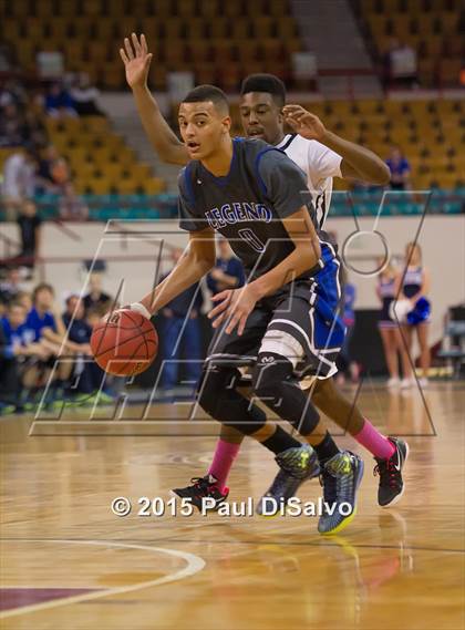 Thumbnail 2 in Eaglecrest vs. Legend (CHSAA 5A Great 8) photogallery.