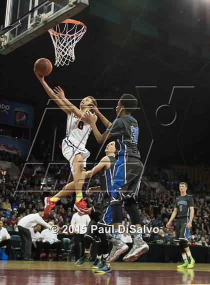 Thumbnail 3 in Eaglecrest vs. Legend (CHSAA 5A Great 8) photogallery.