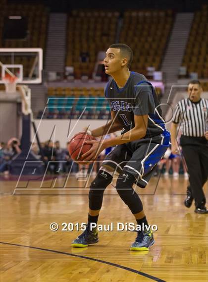 Thumbnail 2 in Eaglecrest vs. Legend (CHSAA 5A Great 8) photogallery.