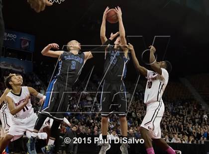 Thumbnail 3 in Eaglecrest vs. Legend (CHSAA 5A Great 8) photogallery.